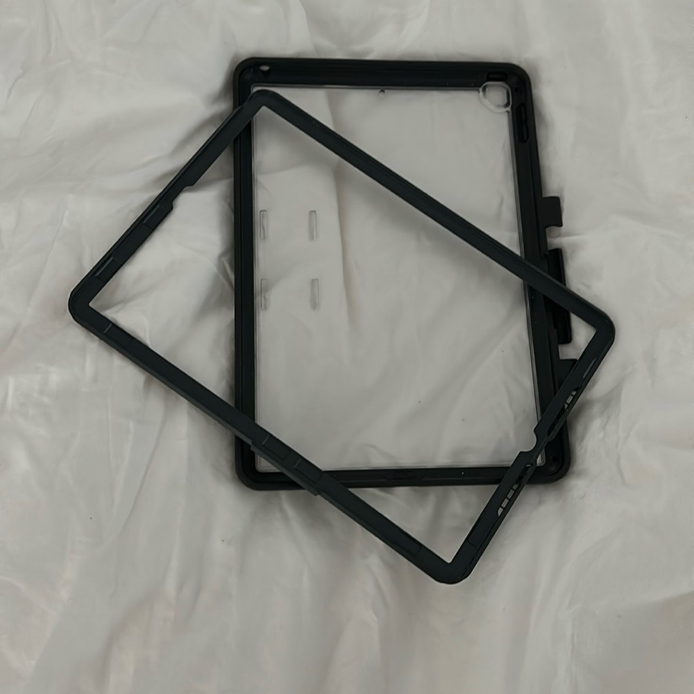 OtterBox Symmetry Series Black Case Used